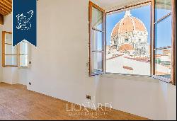 Prestigious luxury penthouse with an exclusive view of Brunelleschi's dome for sale in Pal