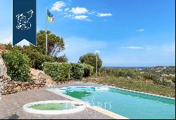 Recently-renovated luxury villa for sale in front the sea in Costa Smeralda