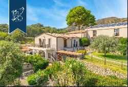 Renovated 19th-century Sicilian farmhouse for sale in the province of Messina