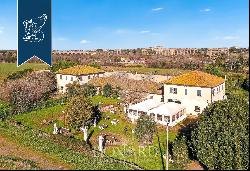Exclusive estate with stables for sale in the Appia Antica Regional Park, in Rome