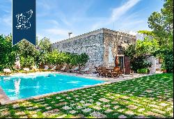 Luxury estate with a private park and orange grove for sale in the wonderful countryside o