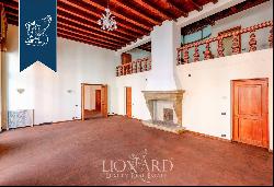 Charming 800-sqm apartment in a 17th century building for sale in Vicenza