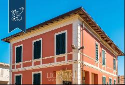 Estate in the centre of Forte dei Marmi, once home to the local police station, for sale