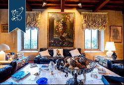 Prestigious villa surrounded by 5 hectares of grounds for sale in Poggio Imperiale