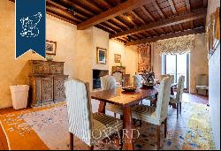 Prestigious villa surrounded by 5 hectares of grounds for sale in Poggio Imperiale