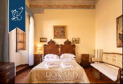 This historical palace is for sale in the heart of the picturesque town of Montepulciano