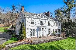 197 Cove Road, Oyster Bay Cove, NY 11771