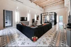 LUXURY APARTMENT WITH TERRACE AND GARAGE FOR SALE IN MONTEPULCIANO