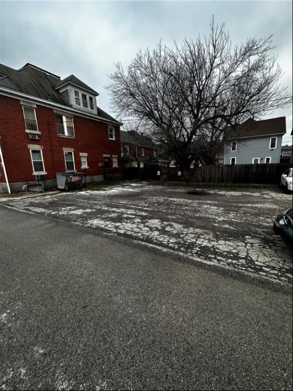 221 N Washington St - Parking Space, City of But NW PA 16001