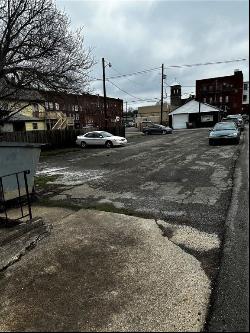 221 N Washington St - Parking Space, City of But NW PA 16001