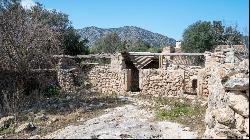 Finca with guest house to reform, for sale in Pollença, Mallorca, Pollença 07460