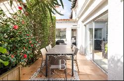 BIARRITZ, HEART OF TOWN, 150 SQM HOUSE WITH PATIO