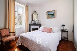 BIARRITZ, HEART OF TOWN, 150 SQM HOUSE WITH PATIO