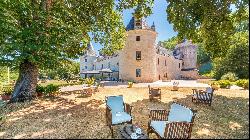 Castle of 3370sqm - 50 rooms - 106 Hectares - Perigord Noir