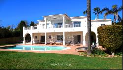 Fantastic 4-bedroom villa with pool and sea views in Luz, Lagos, Algarve