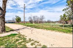 718 County Road 196, Ovalo TX 79541