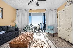 Fully Furnished Gulf-View Condo With Strong Rental Revenue 