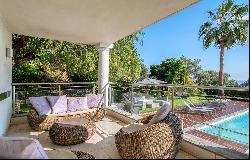 Exceptional Contemporary Villa in Secure Residential Area, Antibes