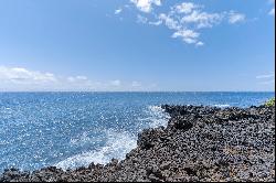 Kipahulu Oceanfront Home with Big Island and Haleakala Views