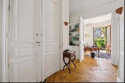 Apartment in Paris 7th - Champ de Mars