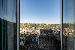 Independent stately palace in the historic center of Modica