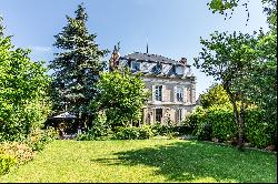 Magnificent late 19th-century historic mansion completely renovated