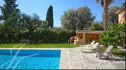 Mougins - villa close to shops