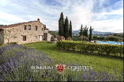 Tuscany - ESTATE WITH RENOVATED FARMHOUSE FOR SALE IN A PANORAMIC POSITION IN AREZZO