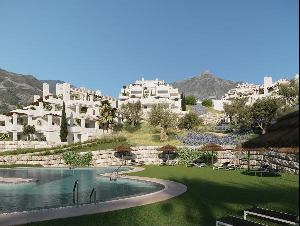Apartment opportunity with panoramic sea views in Nueva Andalucia