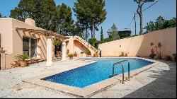 Villa with mountain views for sale on the outskirts of Calvia vi, Calvia 07184