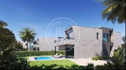 Contemporary Villas with Sea Views in Calpe - Modern Living Rede, Calpe 03710