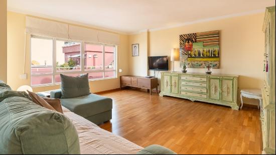 High and sunny flat for sale close to Plaza España in Palma, Mal, Palma de Mallorca 07000