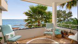 Front line apartment with sea access and sea views for sale in I, Calvià 07181