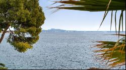 Front line apartment with sea access and sea views for sale in I, Calvia 07181