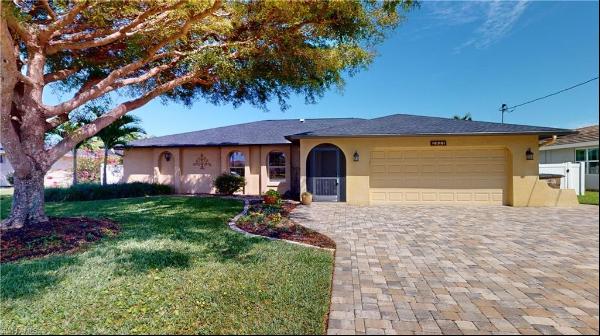 2921 SE 19th Pl, Cape Coral FL 33904