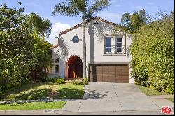 1019 Chautauqua Boulevard, Pacific Palisades CA 90272