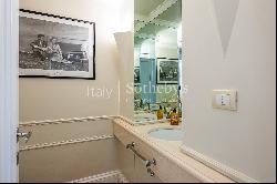 Elegant apartment with garden in Parioli prime location