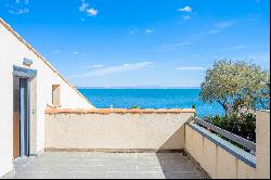 Istres - Villa with Panoramic View of the Pond