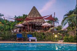 Blue Crystal Oceanfront Beach Retreat in Nicoya Península