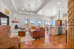 212 Las Olas Dr, Taos NM 87571