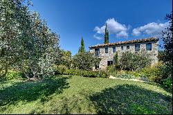 Magnificent property to acquire in Eygalières