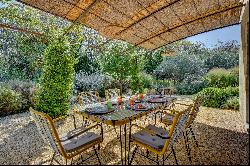 Magnificent property to acquire in Eygalières