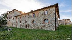 Chianti Classico Organic Farm, Castelnuovo Berardenga–Tuscany