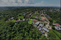 Large residential lot in the exclusive Parana Country Club Condominium.