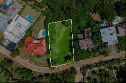 Large residential lot in the exclusive Parana Country Club Condominium.