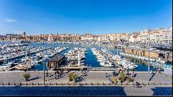 Marseille 1st, Vieux-Port - Frontline Apartment with Sea and Vieux-Port Views