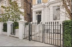 Wonderful family home in Chelsea