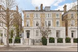 Wonderful family home in Chelsea