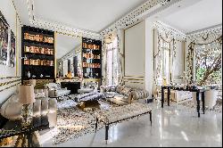 Paris 16th District – A sumptuous private mansion