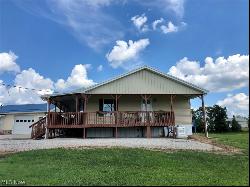 160 Anderson Road, Fleming OH 45729